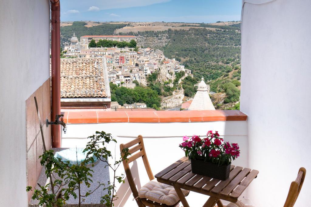 Le Scale Sul Barocco Ragusa Exterior foto